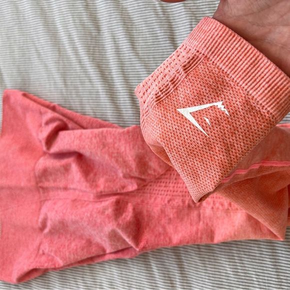 NWOT orange and pink GYMSHARK leggings - Picture 4 of 7